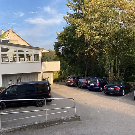 Bitzer Zentrum 24h Check In Frühstück Zubuchbar Gratis Parkplätze Hotel