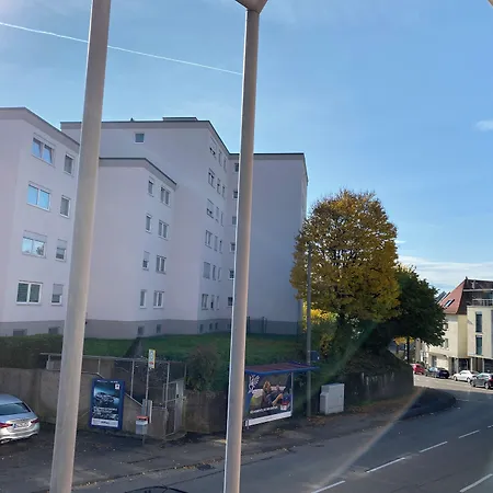 Bitzer Zentrum 24h Check In Frühstück Zubuchbar Gratis Parkplätze 3* Backnang