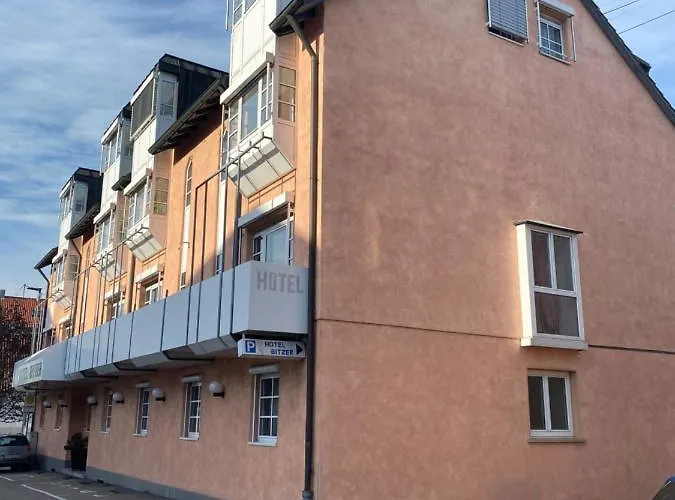 Bitzer Zentrum 24h Check In Gratis Parkplaetze Szálloda 3*