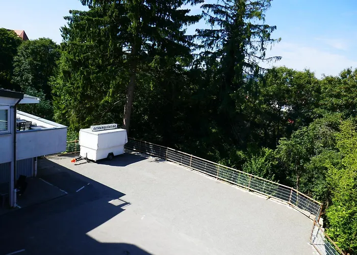 Bitzer Zentrum 24h Check In Gratis Parkplaetze