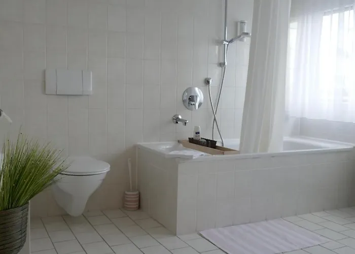 Szálloda Bitzer Zentrum 24h Check In Gratis Parkplaetze