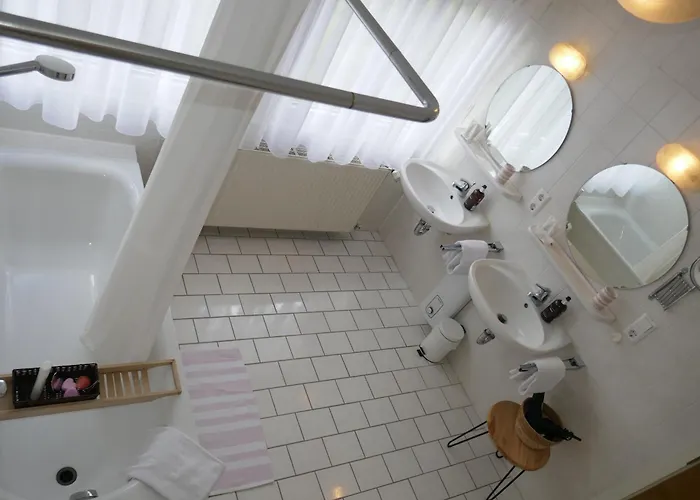 Bitzer Zentrum 24h Check In Gratis Parkplaetze 3*